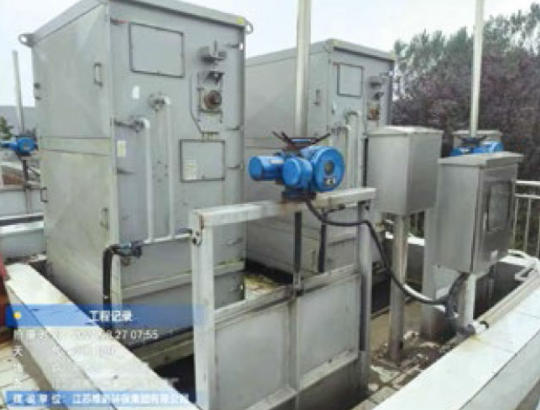 �ڽ��������դ��